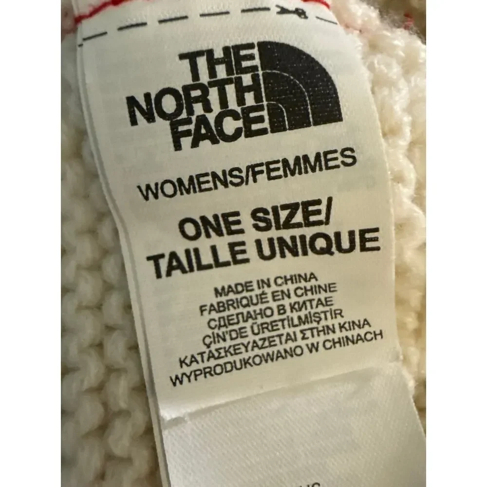 The North Face Womens Salty Bae Beanie Hat One Size Cream with red tag
